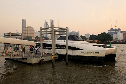 Chao Phraya River - Express Boats